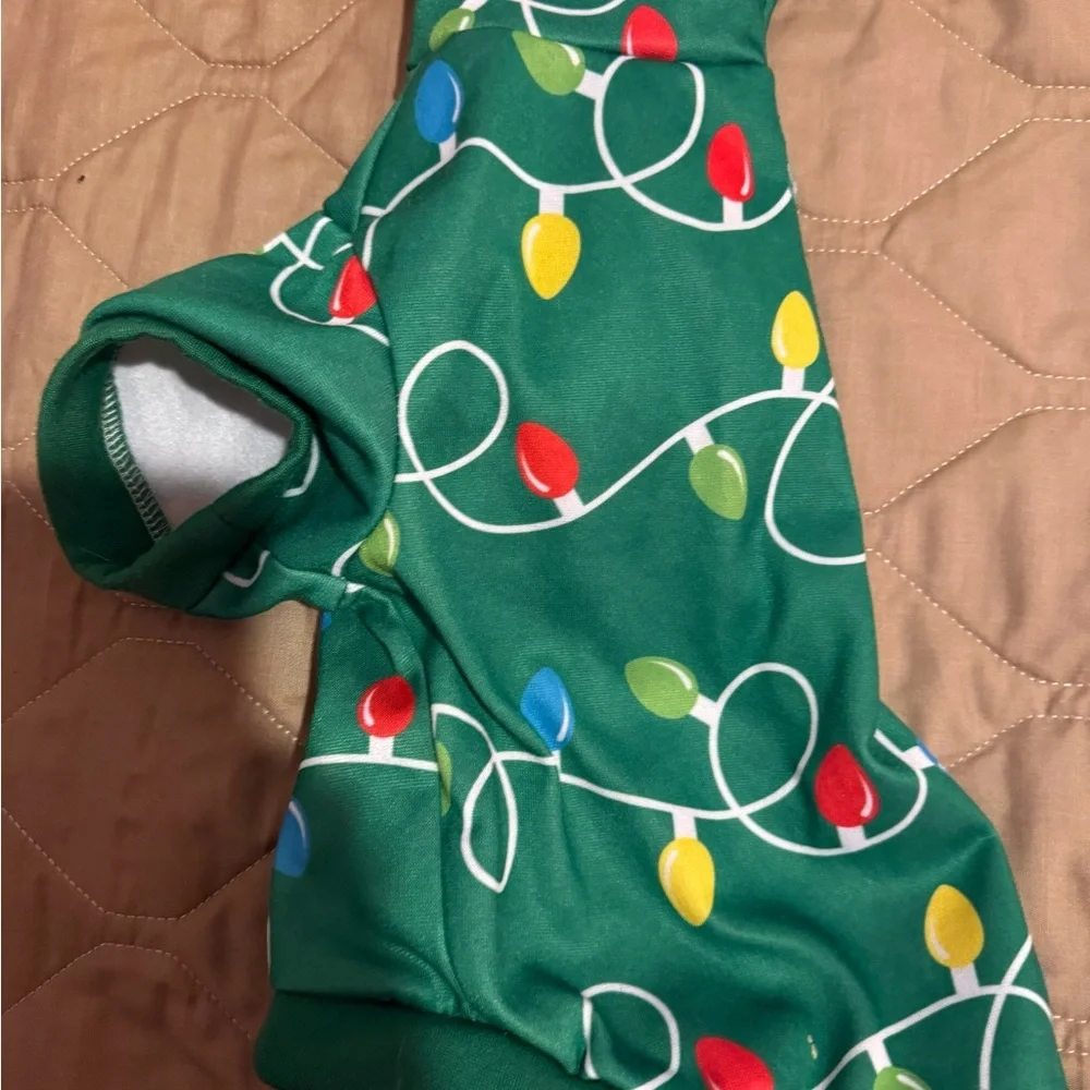Source Unknown nwot holiday
